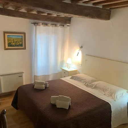 Residenza Via Dante Gasthof