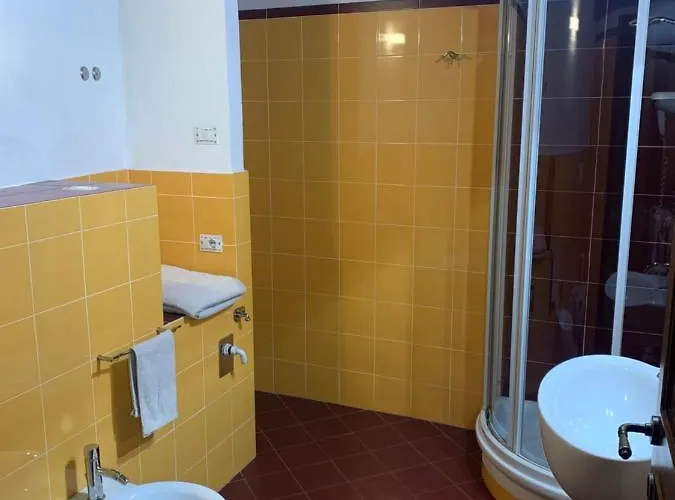 Residenza Via Dante בית הארחה גוביו