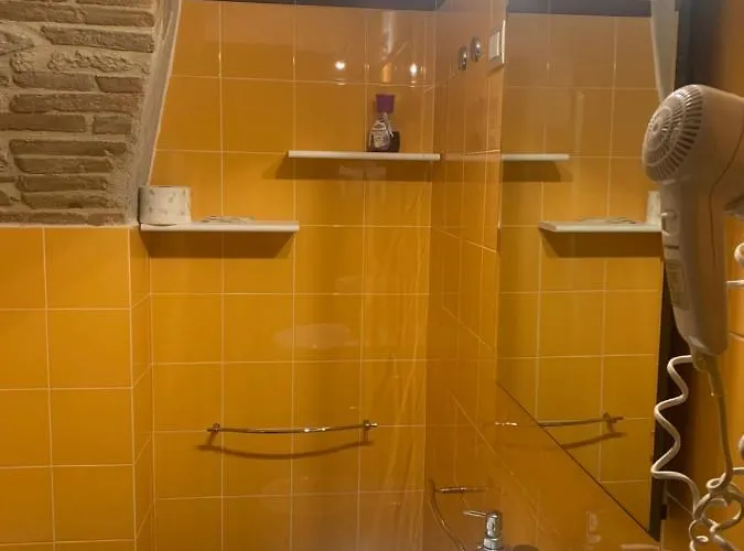 Residenza Via Dante 3*